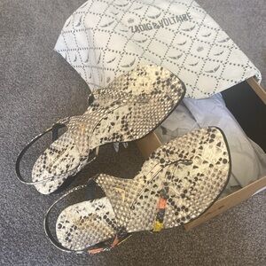 New Italian sandals brand new women’s